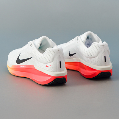 NIKE耐克男鞋冬季新款跑步鞋公路缓震WINFLO11运动鞋FJ9509