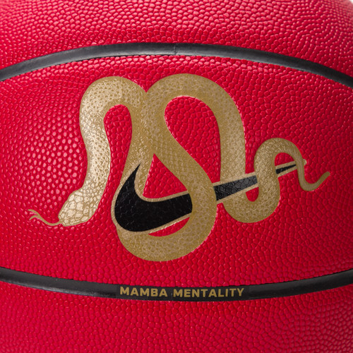 Nike耐克科比篮球蛇年新年款七号球Kobe签名款PU球纪念款篮球
