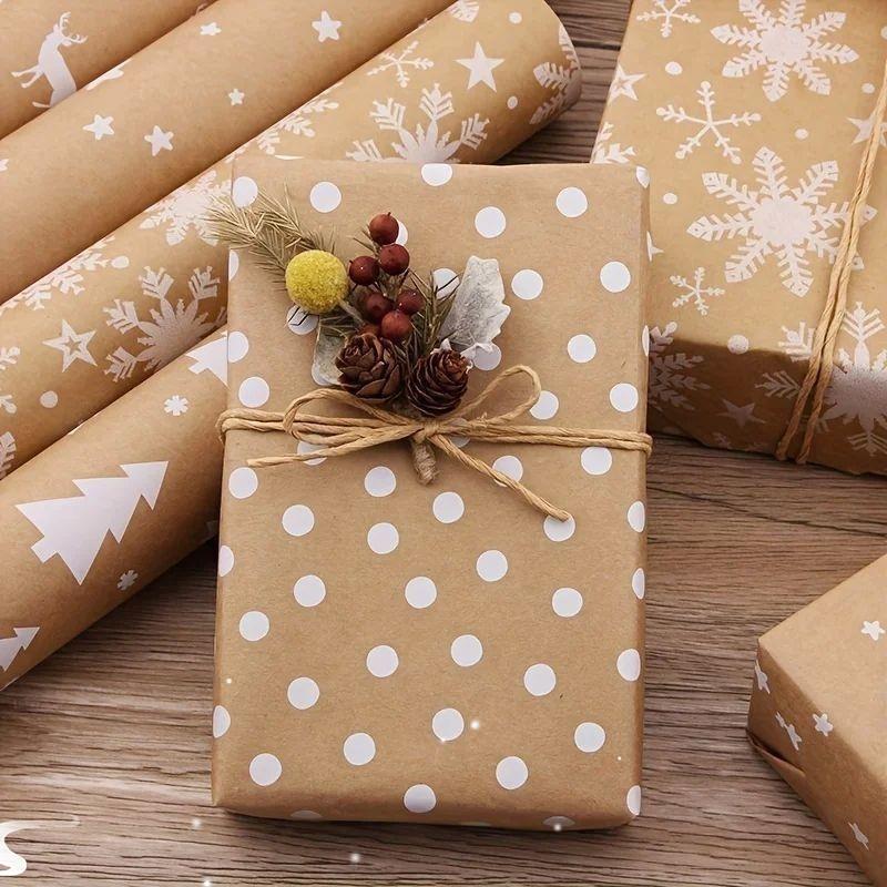 Christmas Gift Wrapping Paper with Snowflake Tree Pattern Pa