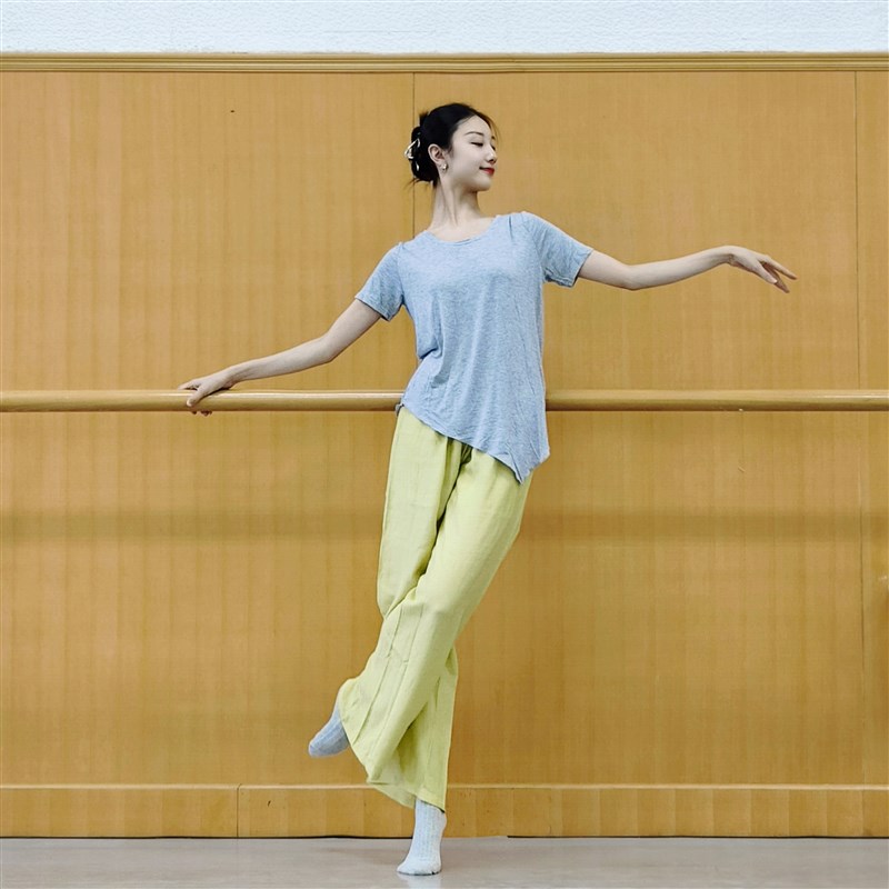 速发练功服夏舞蹈服宽松莫代尔上基不规则衣士服爵训舞瑜伽服