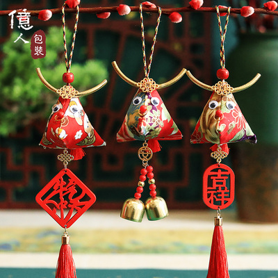 速发億人  饰年春节礼物艾叶生肖龙香包香囊挂饰小旦元活动装新挂