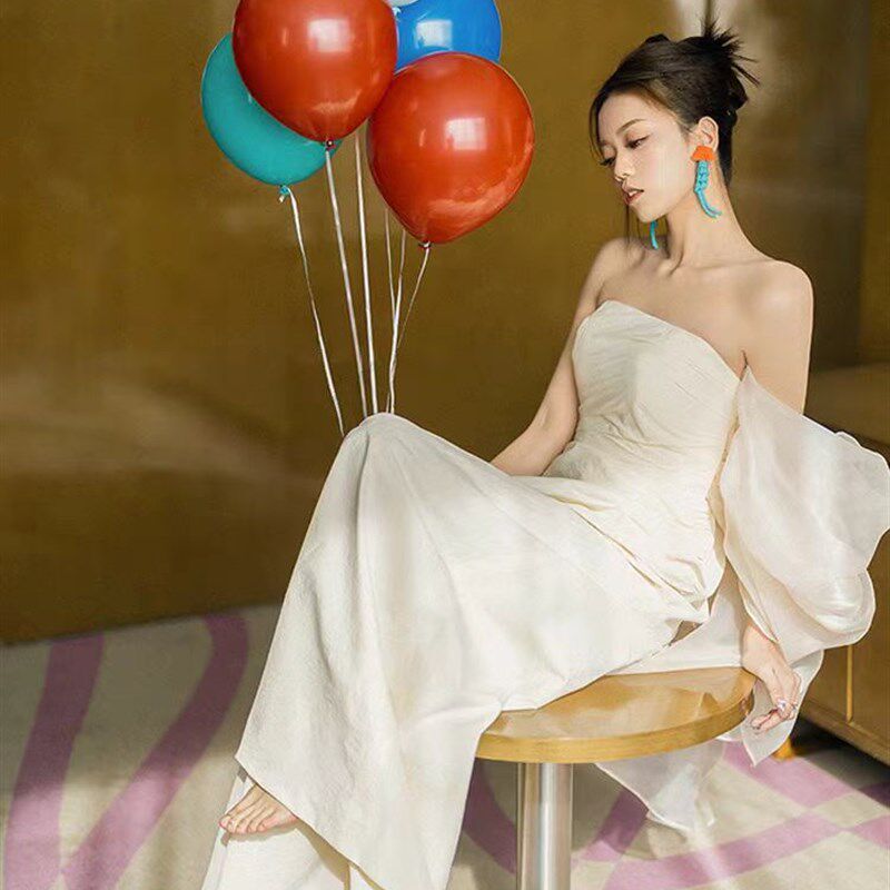 速发新婚结娘轻婚礼服高端轻奢小众订婚纱新中式抹胸晨袍出门纱连