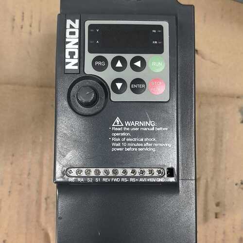 议价变频器PQ300-3R7G-4漂亮件，功能包好，