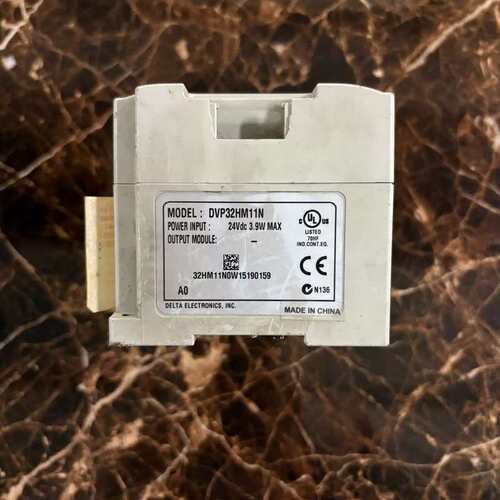 议价PLC模块 DVP32HM11N 功能完好 成色如图 有