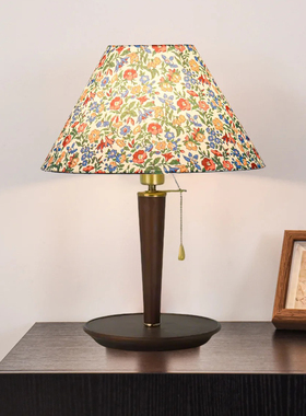 法式温馨中古床头台灯侘寂风美式复古书房氛围高级感卧室装饰台灯