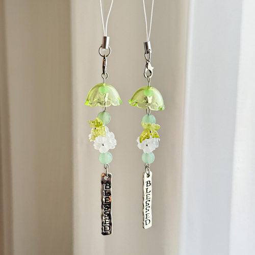 蝴蝶花朵手作手机挂件风铃挂链钥匙扣书包挂饰可爱百搭简约高颜值