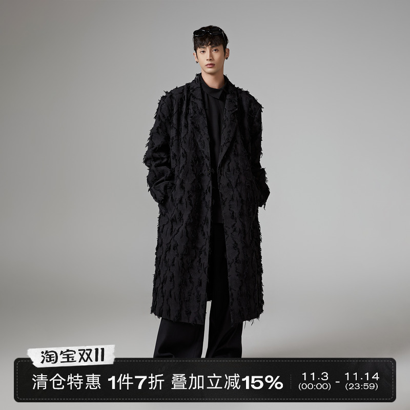 暗黑中长款秋冬原创风衣