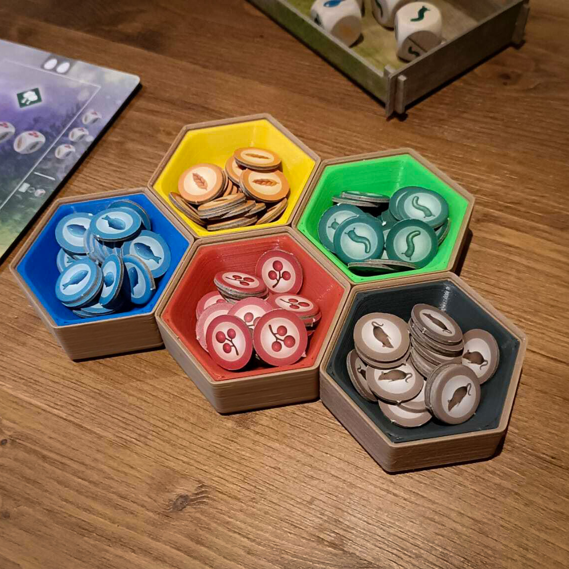 自由组合桌游六角托盘代币资源盘道具容器模块化Token收纳整理器