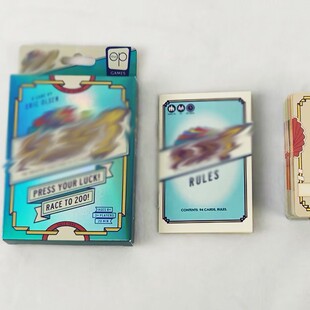 FLIP翻转7桌游卡牌中英文赌狗欢快运气破冰多人休闲娱乐桌面游戏