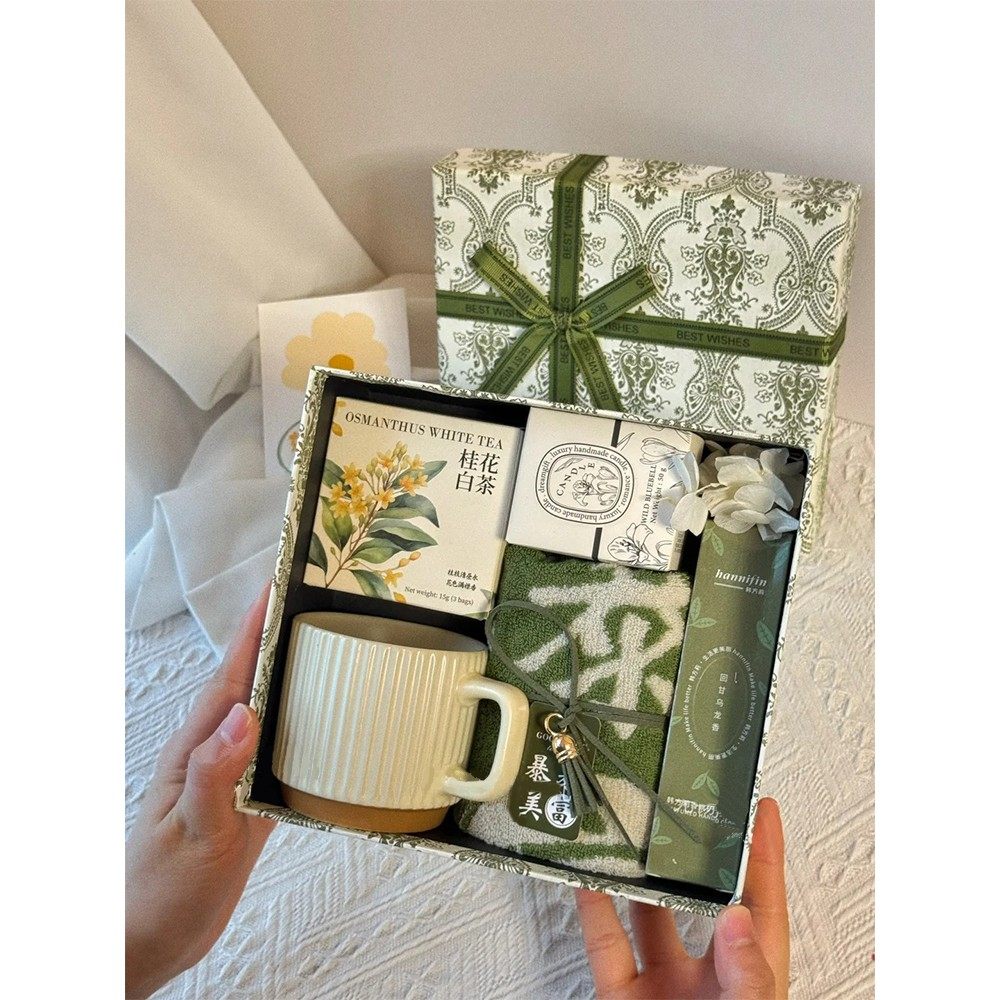 伴手礼女伴娘高档实用送闺蜜宾客小众高级感婚宴结婚轻奢礼盒回礼