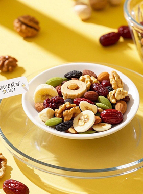每日坚果休闲零食独立小包装孕妇儿童干果坚果混合大礼包会所年货