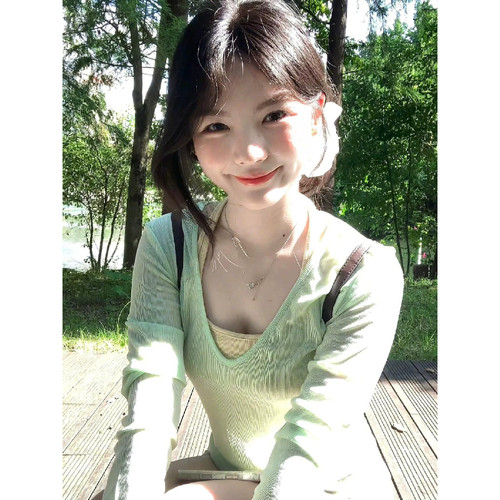 绿色罩衫薄纱上衣吊带两件套装