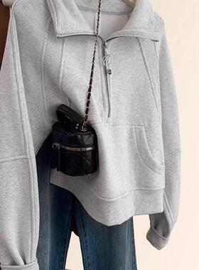 广州十三行高货!2024春秋新款白花灰色翻领半拉链短款卫衣女ins潮