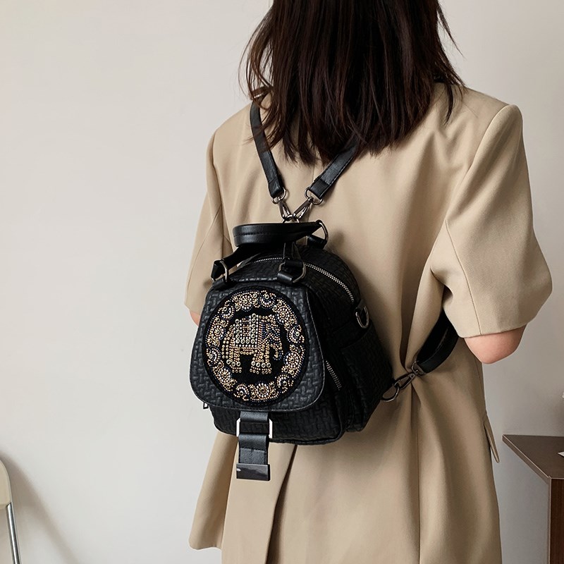 三用女背包多功能小包包2023新款潮超火时尚洋气双肩包百搭斜挎包