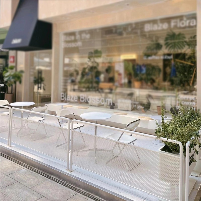 户外镂空隔断屏风咖啡甜品面包店餐厅外摆围栏挡板护栏商铺栏杆