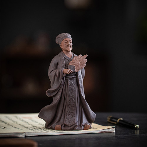 三国诸葛亮历史人物茶宠摆件紫砂雕像孔明中式禅意茶室博古架装饰