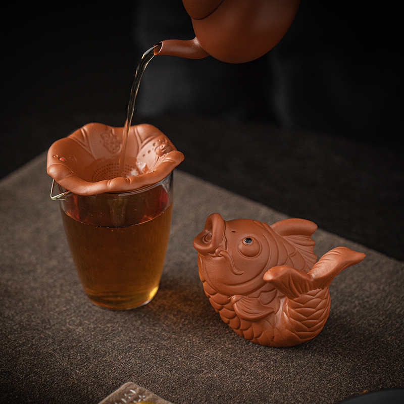 紫砂锦鲤茶宠摆件鱼型一体茶漏