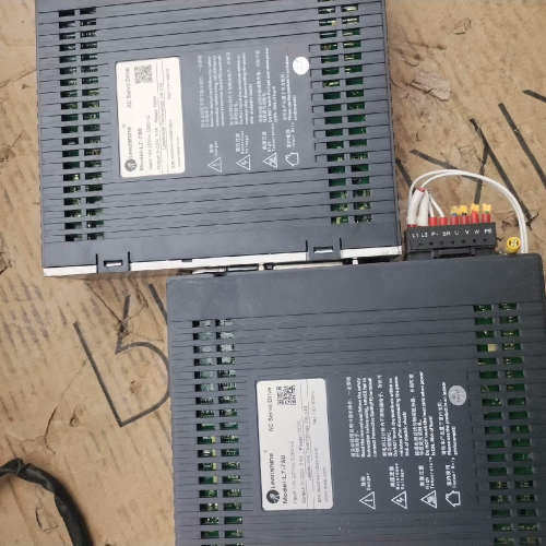 议价l7-750伺服驱动，acm2-08008h2f1-e2