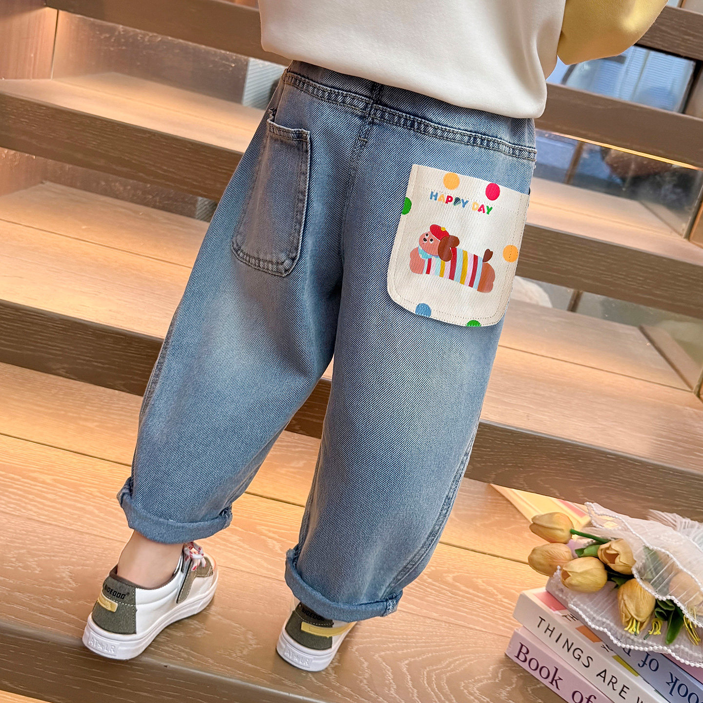 女童春季新款可爱休闲牛仔裤女宝宝卡通时尚阔腿裤洋气韩版直筒裤,女装/女士精品,牛仔裤,淘宝优惠券,粉丝福利购,淘宝优惠卷