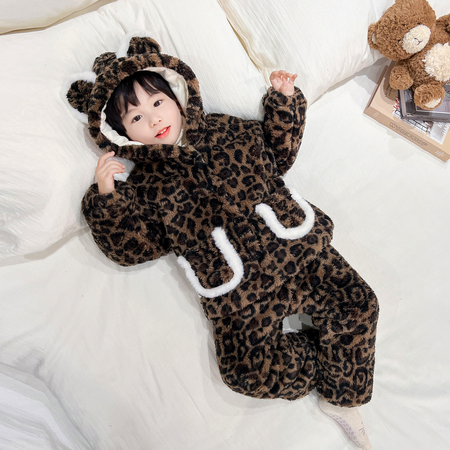 男童冬季新款三层夹棉豹纹睡衣毛绒套装男宝宝加厚熊耳家居服保暖