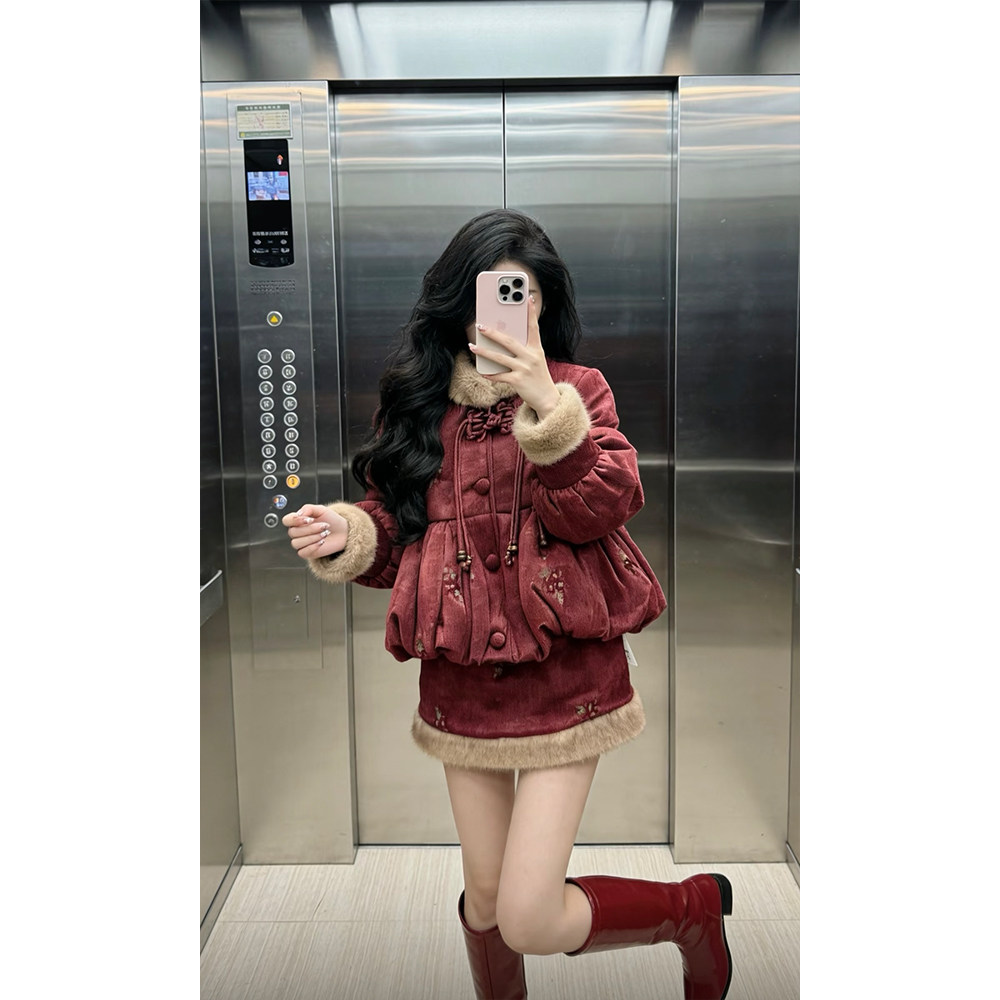 新年红色战袍复古外套半身裙套装撞色设计气质小香风富家千金减龄,女装/女士精品,时尚套装,淘宝优惠券,粉丝福利购,淘宝优惠卷