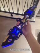 光剑 男孩发光发生变形闪光棒玩 自动伸缩星球大战雷蛇儿童激正版