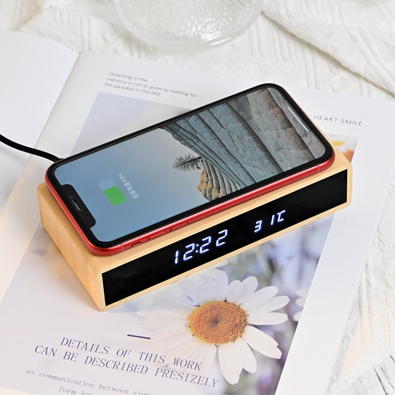 10W真竹智能h手机无线充电木头钟多功能静音贪睡时钟LED数字闹钟