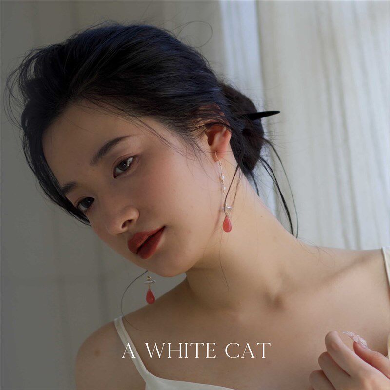 一白阿猫 新中式粉色少女天然珍珠琉璃复古风显白耳环长款耳夹女