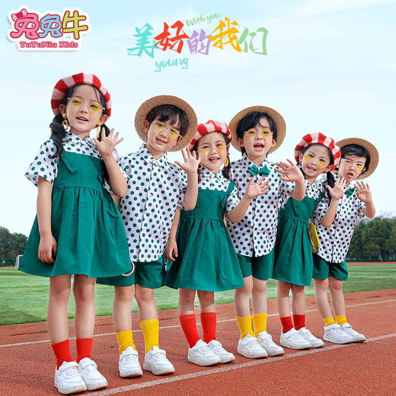 六一儿童演出服啦啦队小学生运动会港风波点背带裙幼儿园演出服