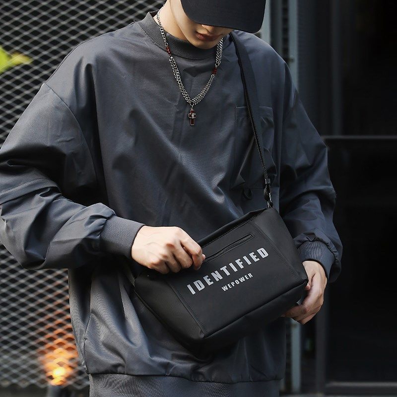 斜挎包男款大容量2024新款时尚邮差小方包手提单肩背包男士通勤包,箱包皮具/热销女包/男包,男士包袋,淘宝优惠券,粉丝福利购,淘宝优惠卷