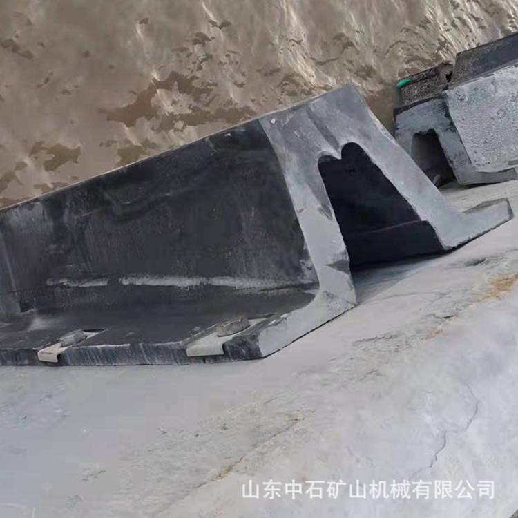 码头港口船舶停靠保护船头用橡胶护舷 耐磨耐腐蚀D300橡胶护舷