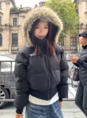 2025冬季美式复古时尚高级感收腰显瘦设计黑色毛领连帽棉服女学生