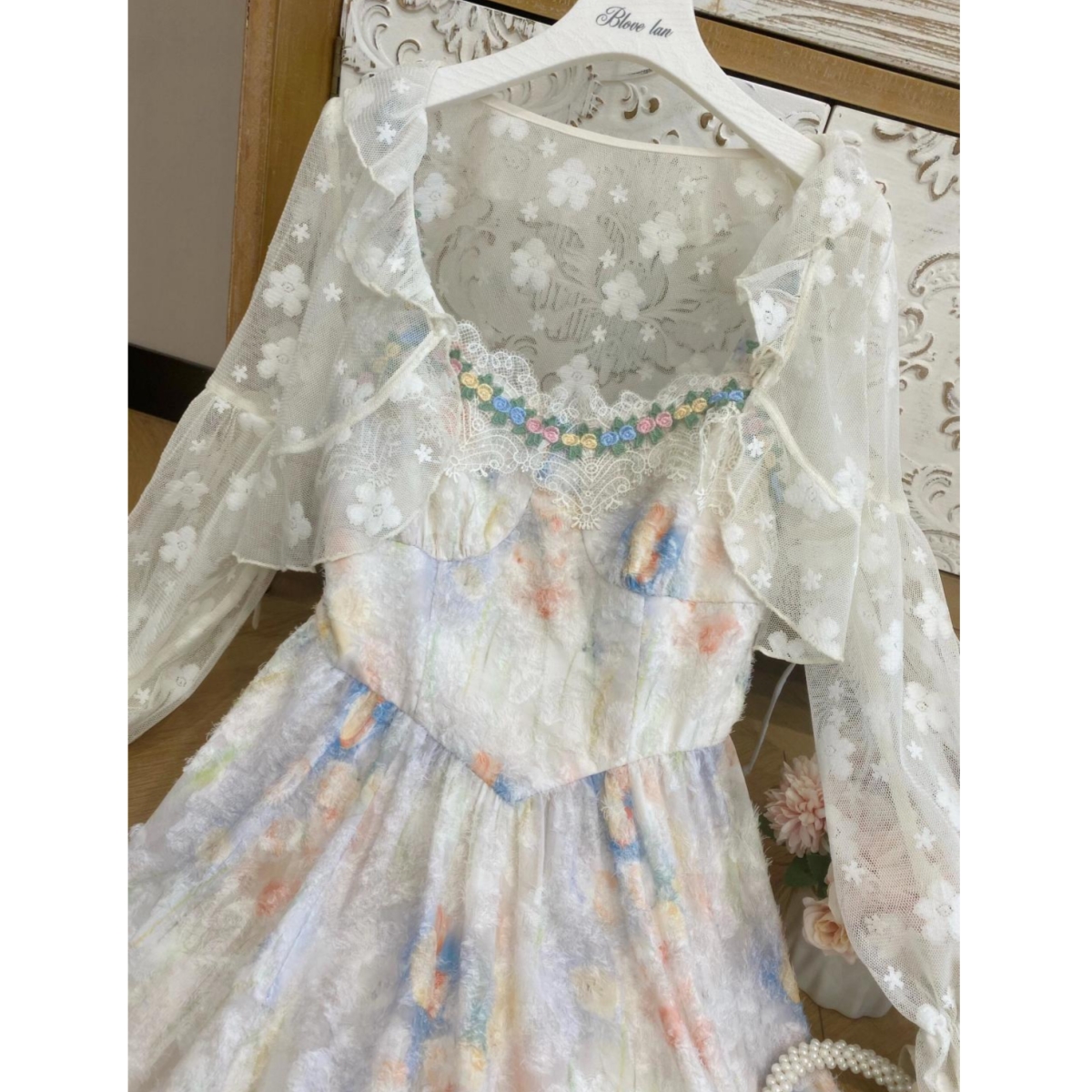 法式甜美碎花吊带连衣裙防晒开衫夏日新款设计感小众显瘦两件套装