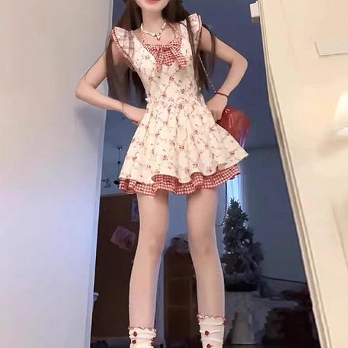 夏季法式红色甜美收腰吊带连衣裙