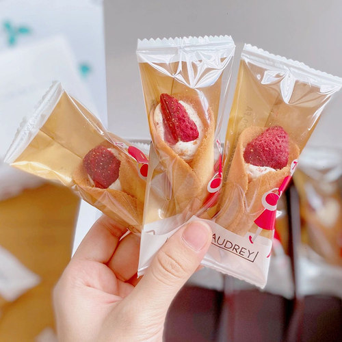 安麦制菓藜麦葡萄面包