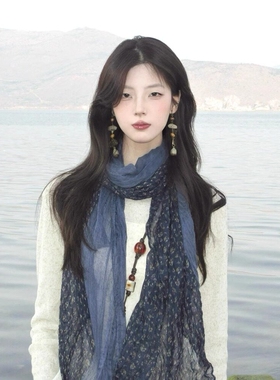 复古文艺藏蓝色碎花围巾女褶皱棉麻长款丝巾披肩氛围感拍照配饰