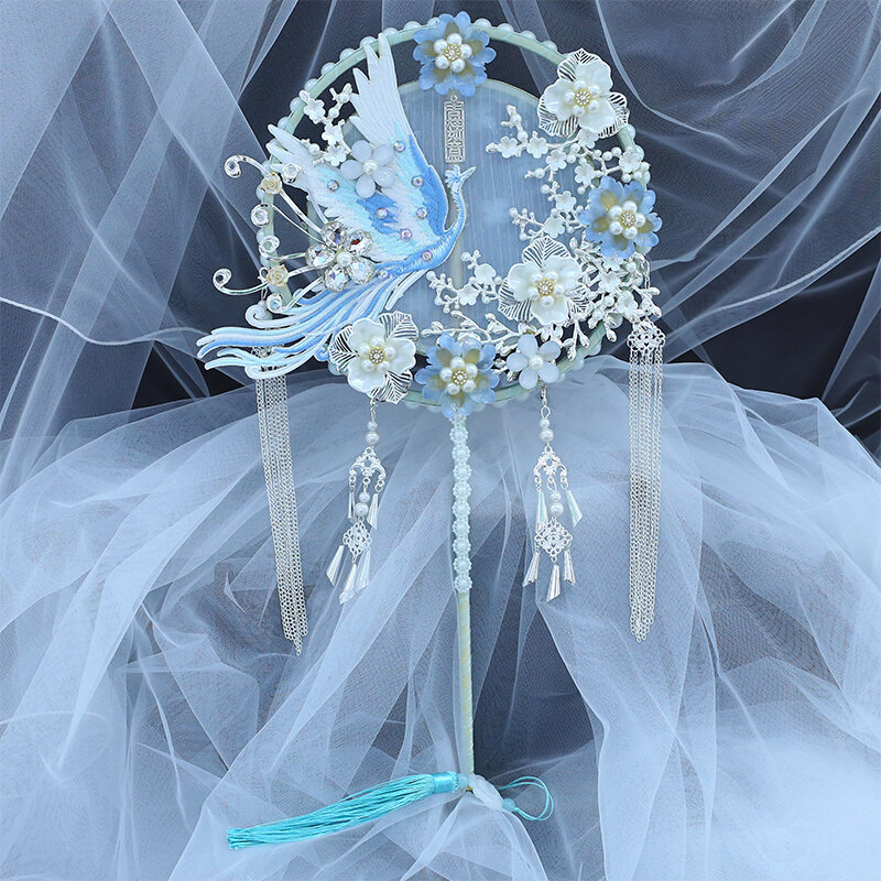 白月光蓝色团扇新娘结婚成品手工喜扇秀禾服中式高级质感遮面扇子
