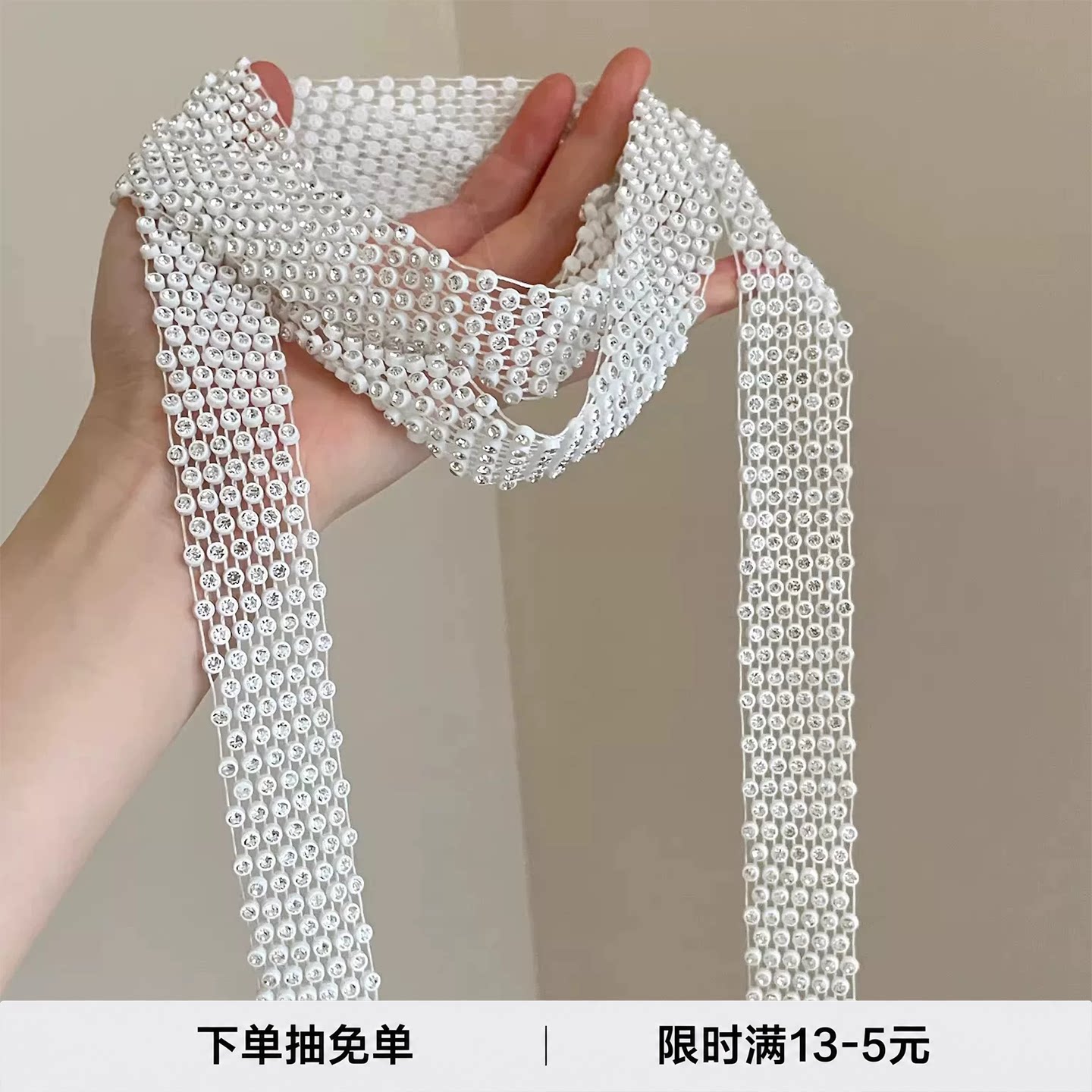 柔软亲肤丝滑触感高品质丝巾