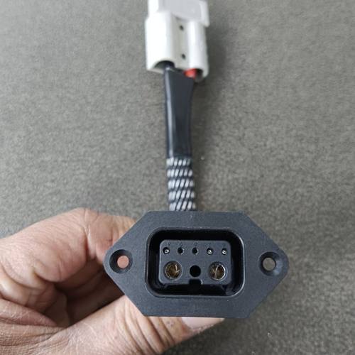 雅迪新国标2+5耐高温大功率充电口转安德森50A转接线通用转换头