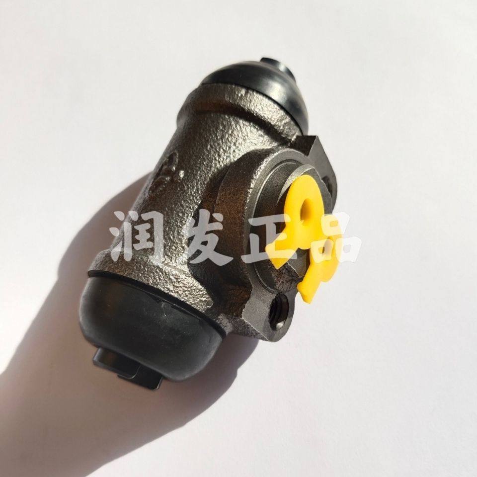 适配三菱帕杰罗V31 V32 V33猎豹奇兵 黑金刚CS6 后刹车分泵 刹车