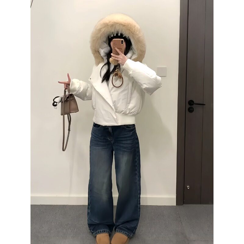 白色大毛领短款加厚保暖女棉服
