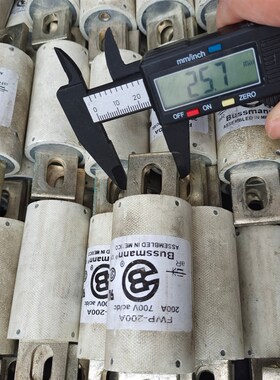 巴斯曼200A熔i断器 FWP700V200A新能源汽车保险大  询价下单