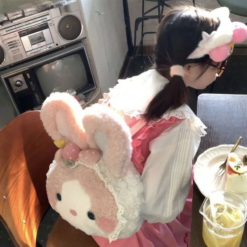 新品可爱卡通少女心日系包包双肩包毛绒书包耐用大容量学生背包