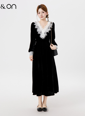 ON＆ON/安乃安2025冬季新款法式V领复古重工手工订花丝绒连衣裙女