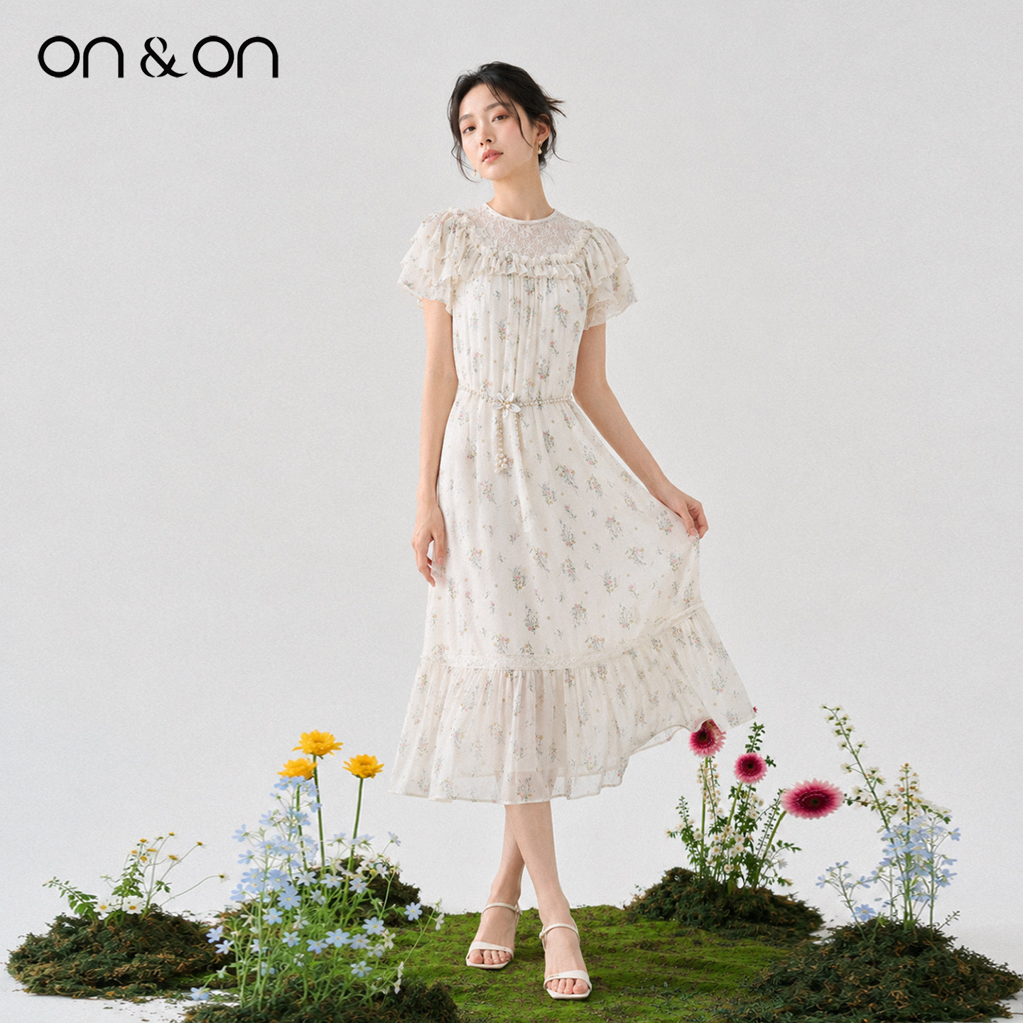 ON＆ON/安乃安2026夏季新款法式蕾丝拼接碎花减龄气质显瘦连衣裙