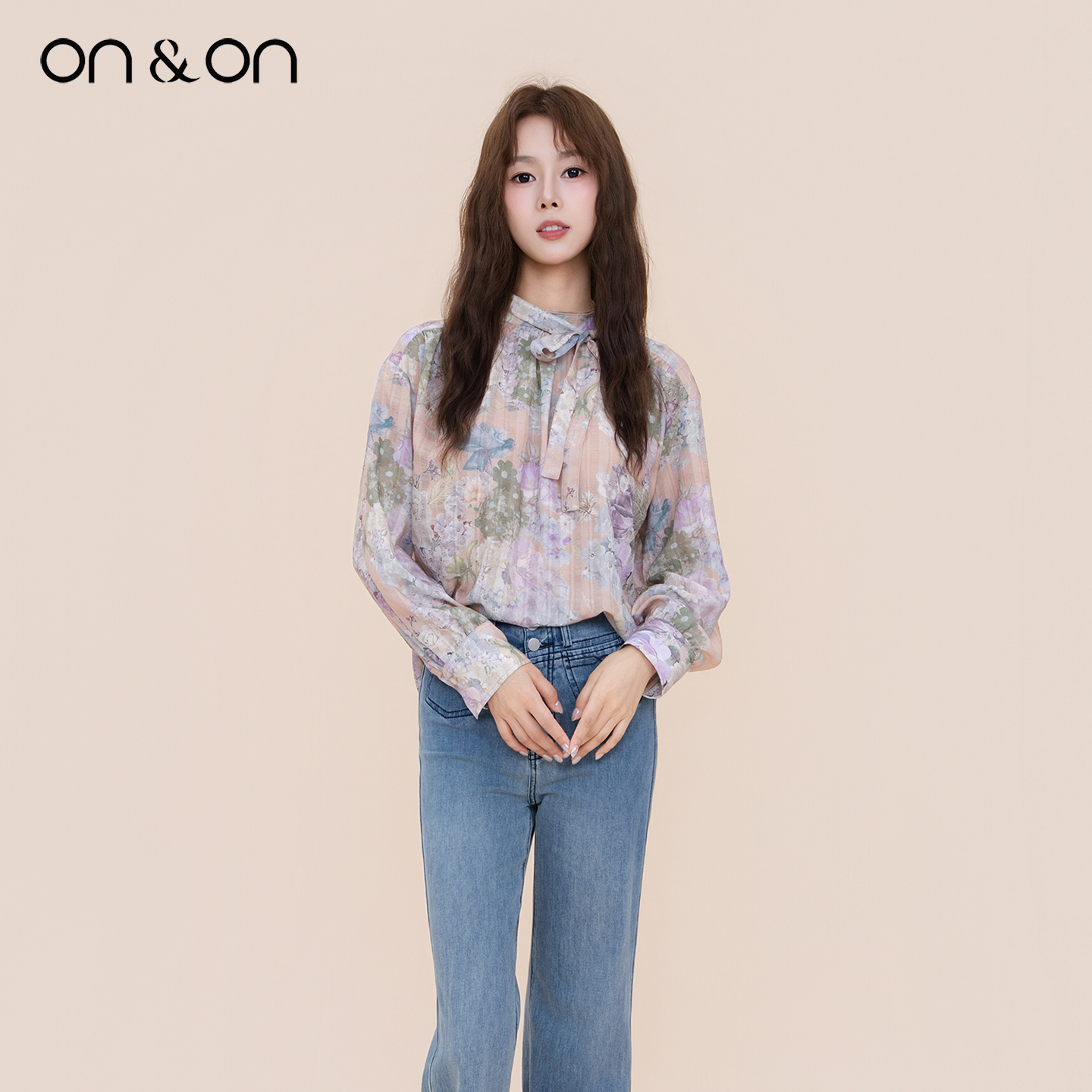 安乃安韩系复古圆领系带印花衬衫