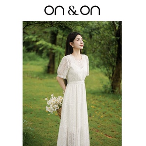 ON＆ON/安乃安2026春夏新款甜美圆领镂空绣花收腰连衣裙小个子女
