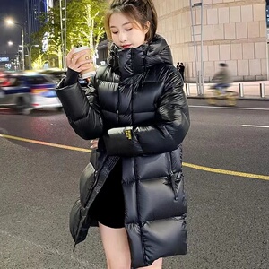 欧语妃反季清仓黑金级羽绒服x