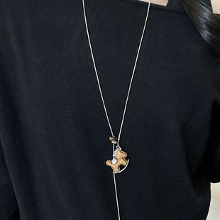 复古小马长款 精致高级感轻奢毛衣链小众百搭秋冬配饰 吊坠项链女款
