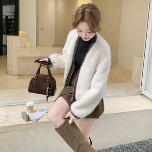 K328 P220 首发大量现货主推25冬新皮毛外套保暖气质2D044 2519